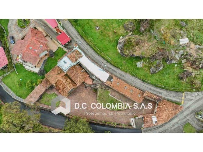 Casa de 5 alcobas en venta en El Libano, Bogotá, 437 m² · foto 23 de 23
