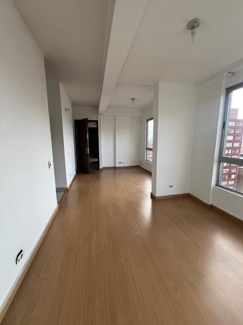 Apartamento de 3 alcobas en arriendo en Chapinero, Bogotá, 70 m² · foto 4 de 11