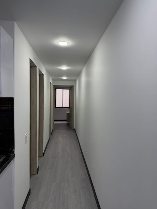 Apartamento de 3 alcobas en arriendo en Las Americas, Bogotá, 68 m² · foto 2 de 17