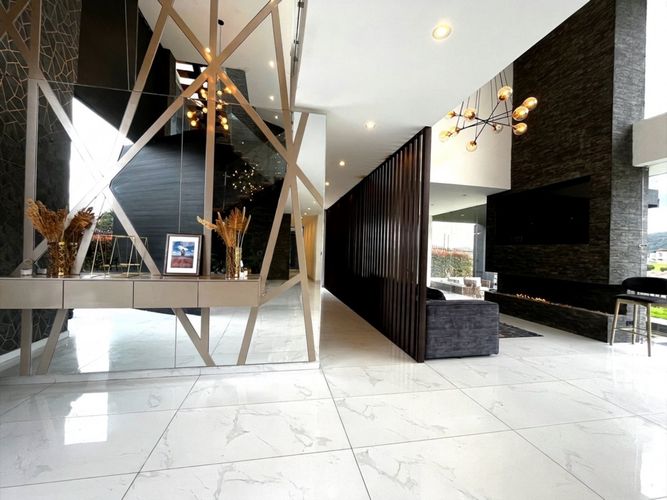 Casa de 6 alcobas en venta en Siberia, Cota, 1180 m² · foto 4 de 24