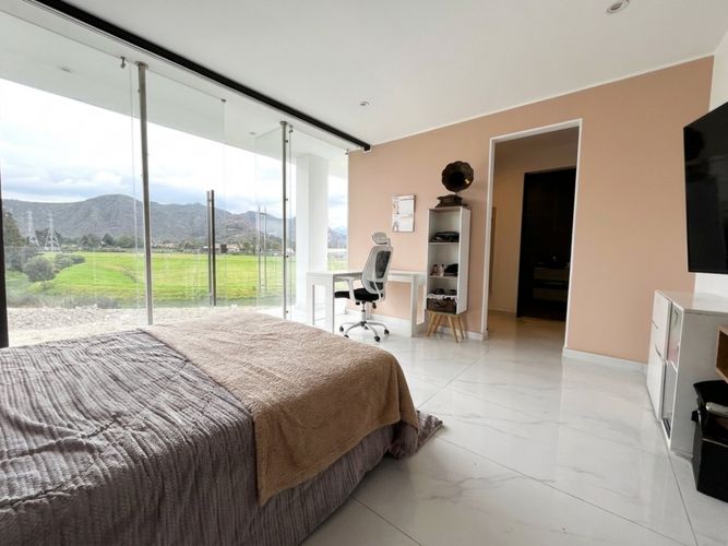 Casa de 6 alcobas en venta en Siberia, Cota, 1180 m² · foto 24 de 24