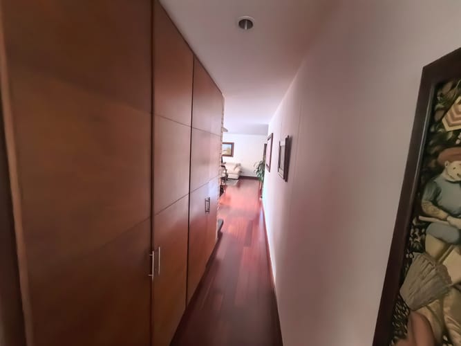 Apartamento de 3 alcobas en venta en Belmira, Bogotá, 294 m² · foto 10 de 24