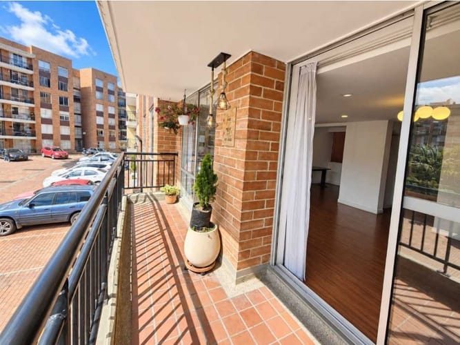 Apartamento de 3 alcobas en venta en Gran Granada, Bogotá, 94 m² · foto 6 de 24
