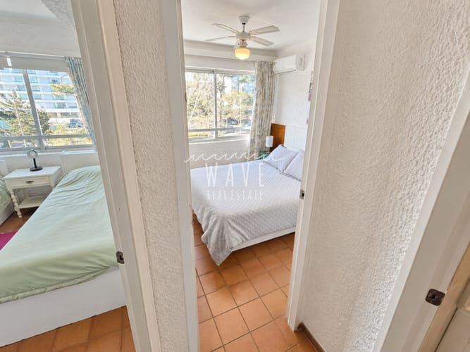 Apartamento esquinero, luminoso y equipado sobre Roosevelt. 2 dormitorios, 2 baños · Foto 8