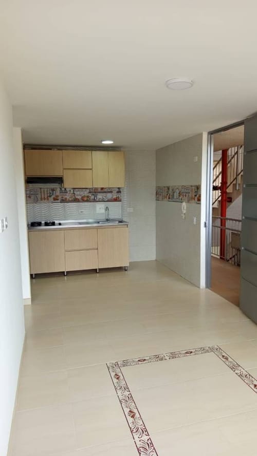 Apartamento de 3 alcobas en arriendo en San Antonio Del Carrizal, Girón, 61 m² · foto 2 de 22