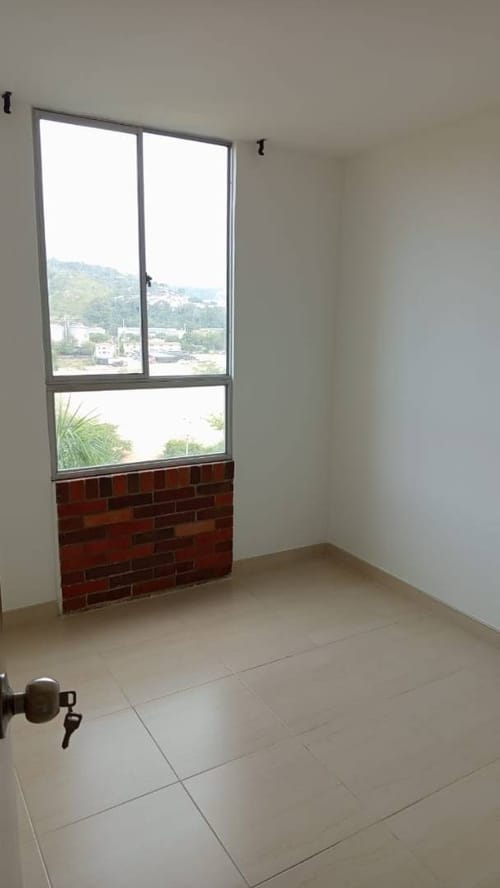 Apartamento de 3 alcobas en arriendo en San Antonio Del Carrizal, Girón, 61 m² · foto 9 de 22