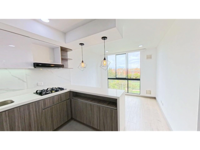 Apartaestudio en venta en Mazuren, Bogotá, 31 m² · foto 2 de 24