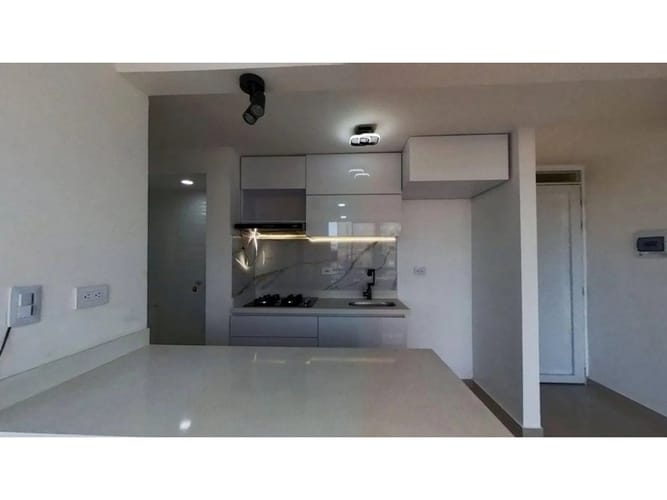 Apartamento de 2 alcobas en venta en Casablanca Suba I, Bogotá, 46 m² · foto 3 de 10