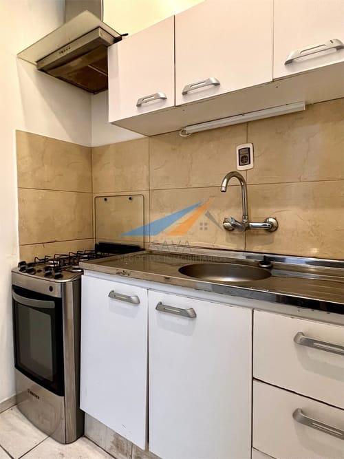 Alquiler Apartamento 1 Dormitorio en La Comercial! Muy luminoso y con excelente ubicación! · Foto 4
