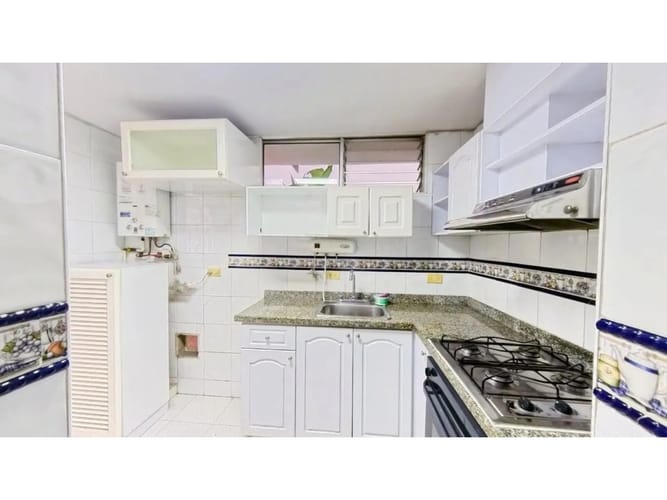 Apartamento de 3 alcobas en venta en Chapinero, Bogotá, 95 m² · foto 4 de 10