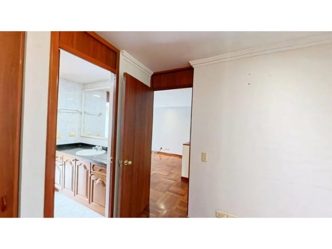 Apartamento de 3 alcobas en venta en Chapinero, Bogotá, 95 m² · foto 7 de 10