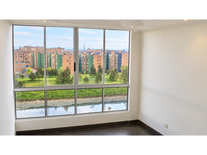Apartamento de 3 alcobas en venta en Fontibon, Bogotá, 59 m² · foto 2 de 5