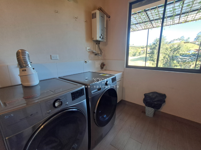 Casa de 3 alcobas en arriendo en Centro, Rionegro, 220 m² · foto 18 de 18