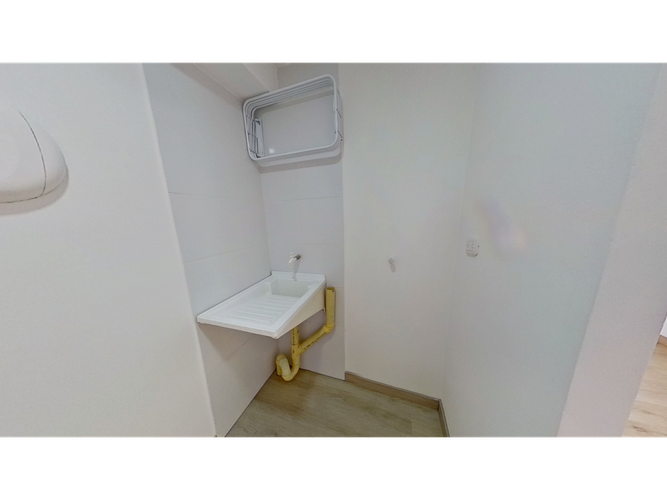 Apartamento de 2 alcobas en venta en La Laguna Fontibon, Bogotá, 42 m² · foto 12 de 24