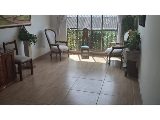 Apartamento de 4 alcobas en venta en Modelia Occidental, Bogotá, 100 m² · foto 2 de 17