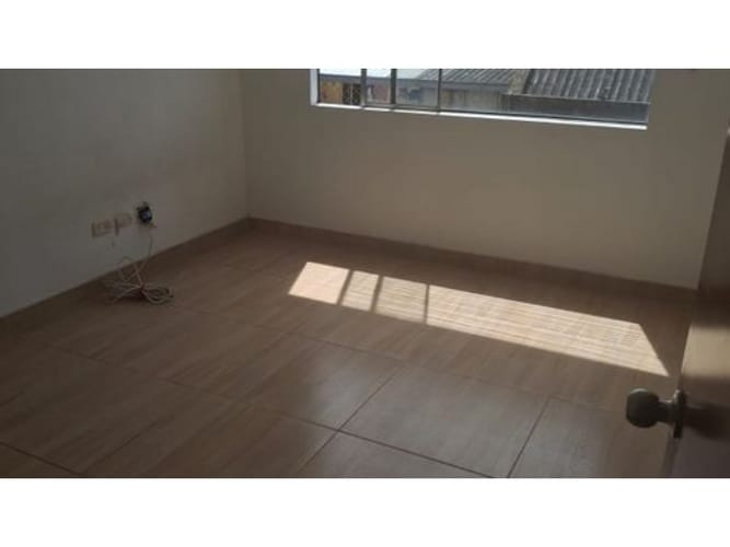 Apartamento de 4 alcobas en venta en Modelia Occidental, Bogotá, 100 m² · foto 9 de 17