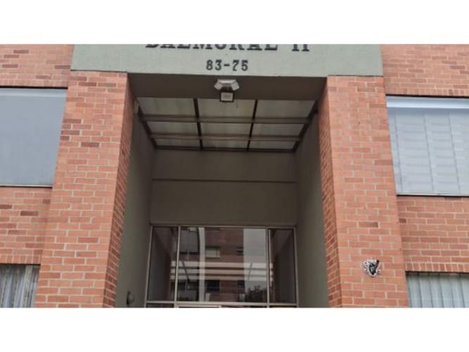 Apartamento de 4 alcobas en venta en Modelia Occidental, Bogotá, 100 m² · foto 13 de 17