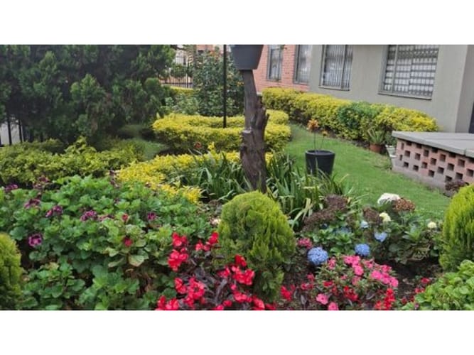 Apartamento de 4 alcobas en venta en Modelia Occidental, Bogotá, 100 m² · foto 14 de 17