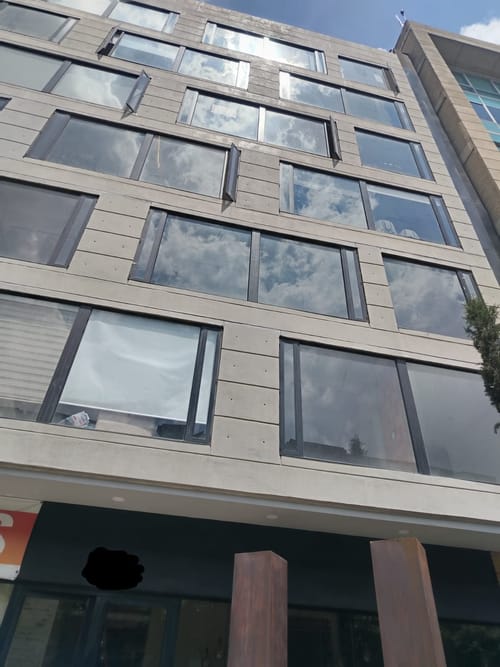 Apartamento de 1 alcoba en venta en Chicó Reservado, Bogotá, 17 m² · foto 7 de 20