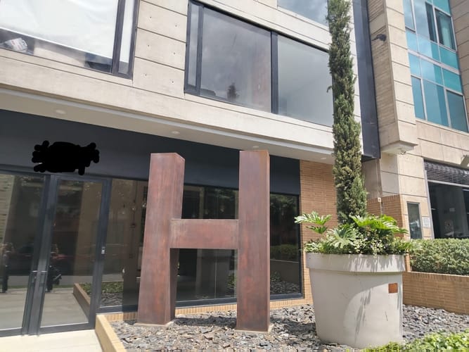 Apartamento de 1 alcoba en venta en Chicó Reservado, Bogotá, 17 m² · foto 8 de 20
