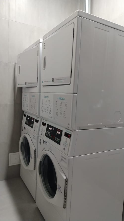 Apartamento de 1 alcoba en venta en Chicó Reservado, Bogotá, 17 m² · foto 17 de 20