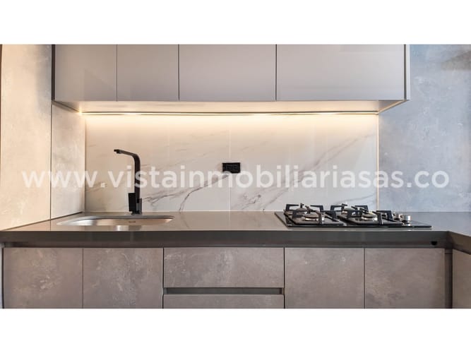 Apartamento de 2 alcobas en arriendo en Los Alcazares, Manizales, 39 m² · foto 3 de 17