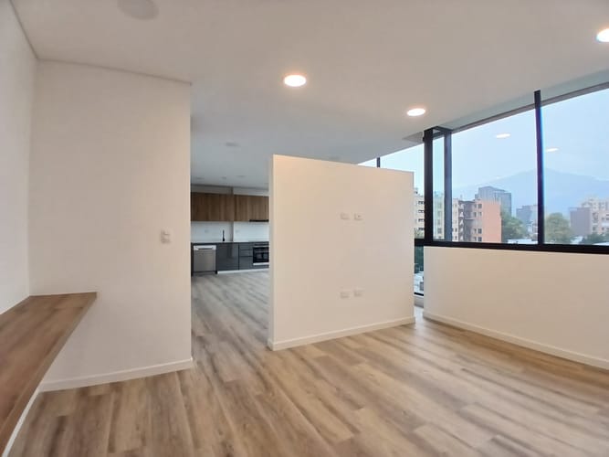Apartaestudio en arriendo en Santa Barbara, Bogotá, 56 m² · foto 2 de 13