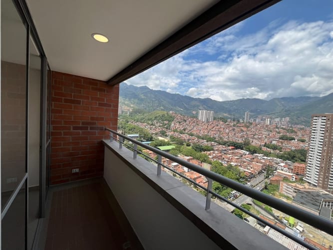 Apartamento de 3 alcobas en arriendo en Fabricato, Bello, 72 m² · foto 11 de 20
