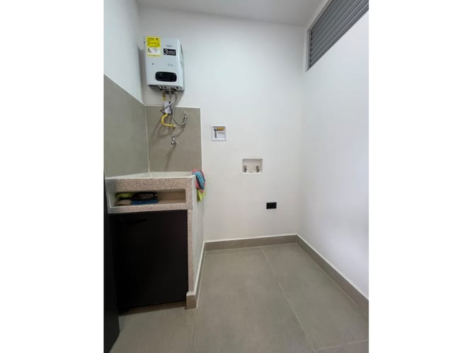 Apartamento de 3 alcobas en arriendo en Fabricato, Bello, 72 m² · foto 15 de 20