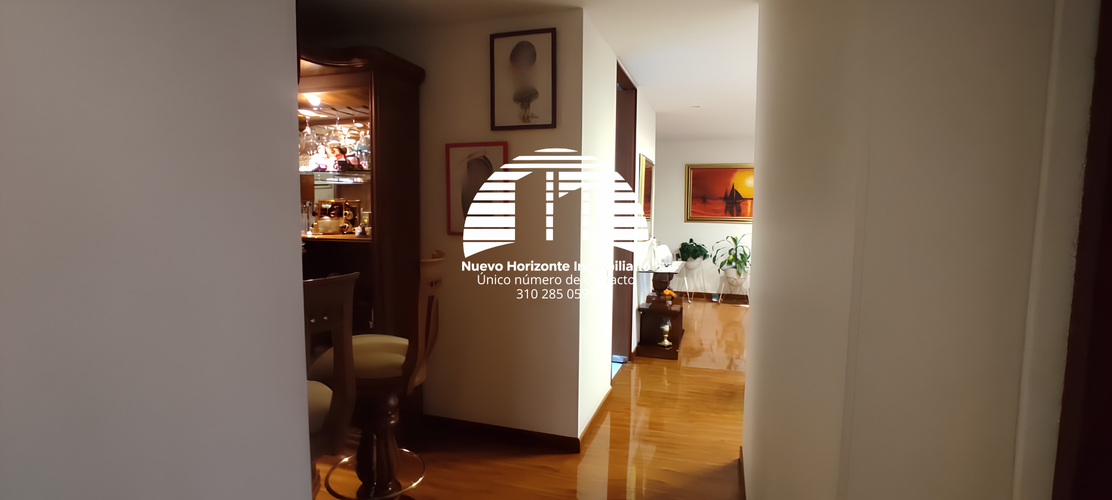 Apartamento de 3 alcobas en venta en Colina Campestre, Bogotá, 118 m² · foto 12 de 21