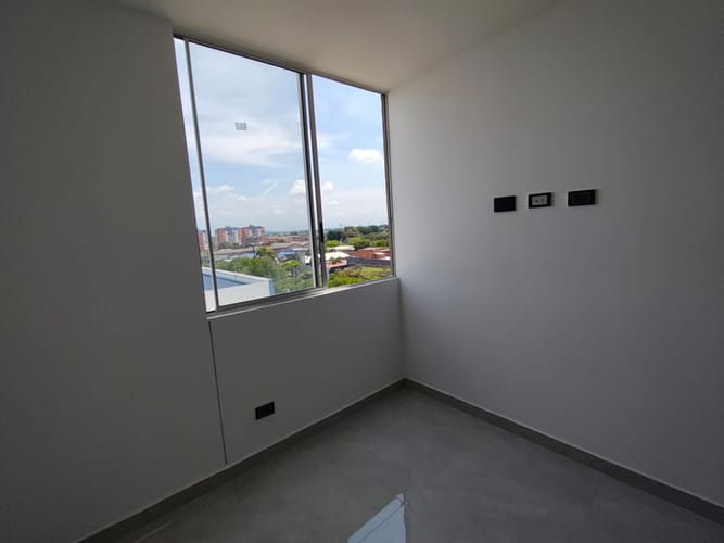 Apartamento de 2 alcobas en arriendo en Evaristo Garcia, Cali, 65 m² · foto 12 de 19