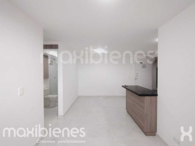Apartamento de 2 alcobas en arriendo en Santa Rosa De Lima, Medellín, 50 m² · foto 2 de 14