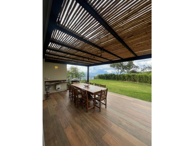 Casa de 5 alcobas en venta en Vía Las Palmas, Medellín, 420 m² · foto 12 de 24