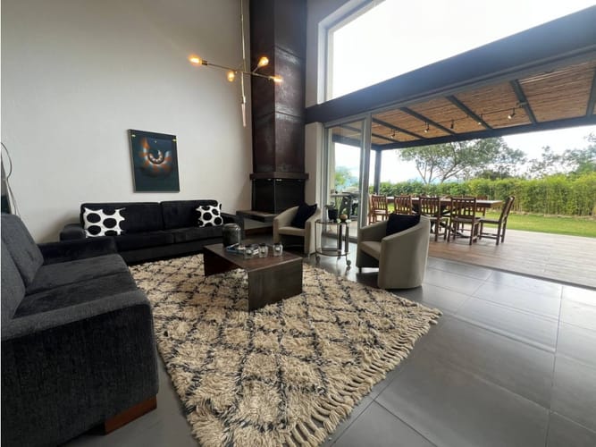 Casa de 5 alcobas en venta en Vía Las Palmas, Medellín, 420 m² · foto 19 de 24