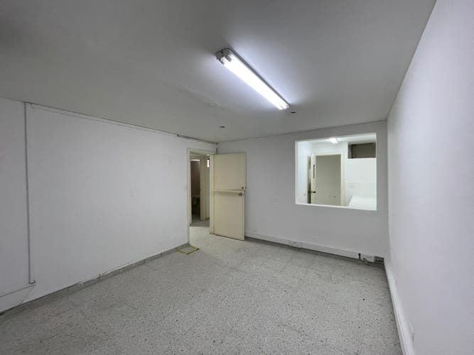 Casa de 6 alcobas en venta en San Vicente, Cali, 226 m² · foto 3 de 24