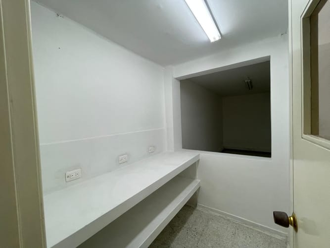 Casa de 6 alcobas en venta en San Vicente, Cali, 226 m² · foto 6 de 24
