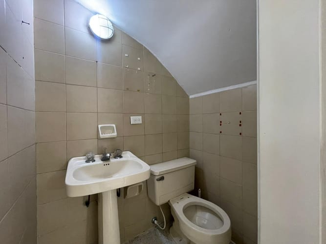 Casa de 6 alcobas en venta en San Vicente, Cali, 226 m² · foto 11 de 24