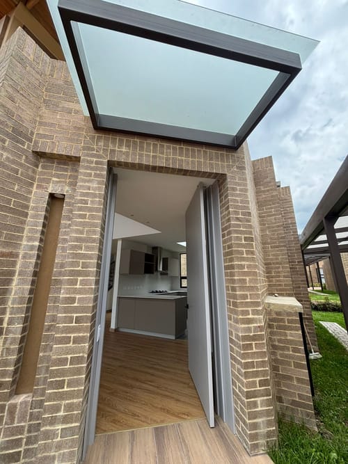 Casa de 3 alcobas en arriendo en Centro, Cajicá, 129 m² · foto 3 de 24