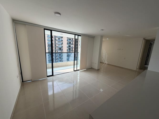 Apartamento de 2 alcobas en arriendo en Cañaveral, Floridablanca, 74 m² · foto 3 de 16