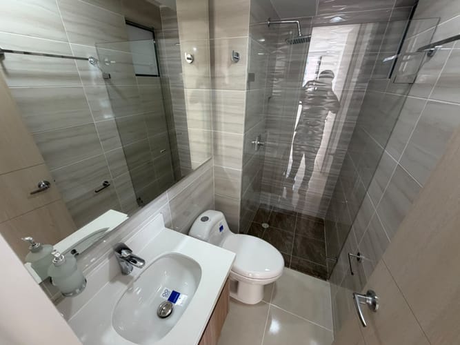 Apartamento de 2 alcobas en arriendo en Cañaveral, Floridablanca, 74 m² · foto 8 de 16