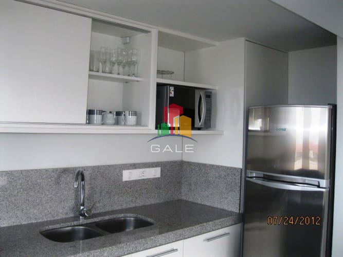 Apartamento en Brava 2 dormitorios con cochera · Foto 3