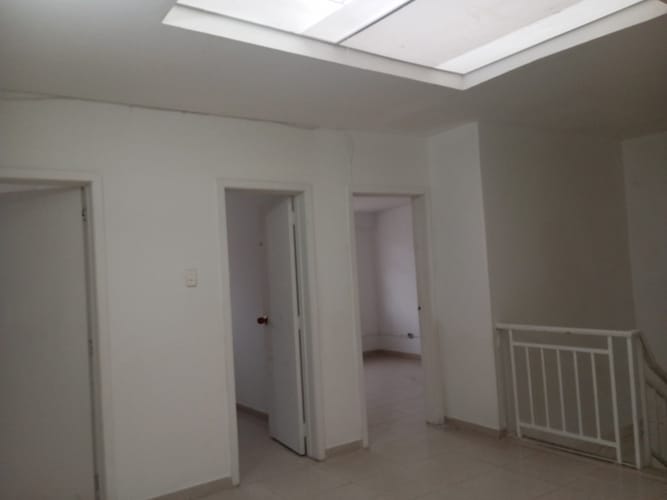 Casa de 4 alcobas en arriendo en Santa Ana, Bogotá, 357 m² · foto 7 de 20