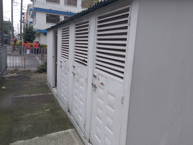 Casa de 15 alcobas en arriendo en Quinta Paredes, Bogotá, 700 m² · foto 16 de 16