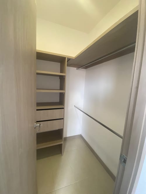 Apartamento de 3 alcobas en arriendo en Centro, Rionegro, 92 m² · foto 8 de 13