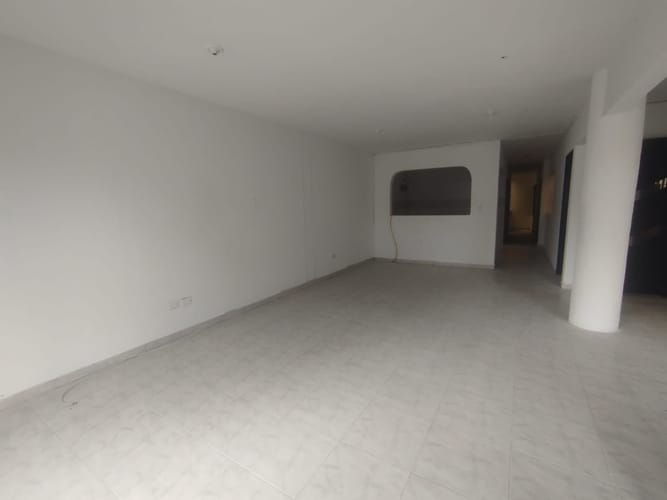 Apartamento de 4 alcobas en arriendo en La Fortaleza, Cali, 78 m² · foto 4 de 23