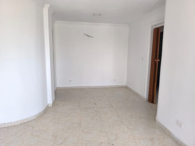 Apartamento de 2 alcobas en arriendo en Crespo, Cartagena, 64 m² · foto 1 de 11