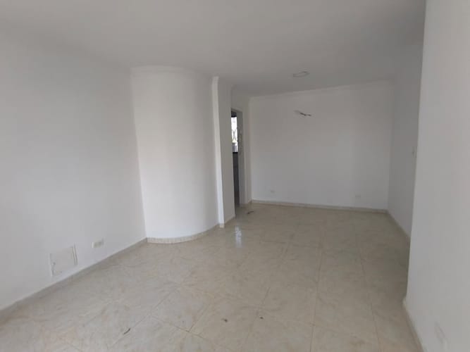 Apartamento de 2 alcobas en arriendo en Crespo, Cartagena, 64 m² · foto 3 de 11