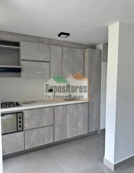 Apartamento de 3 alcobas en arriendo en La Mina, Envigado, 56 m² · foto 2 de 6