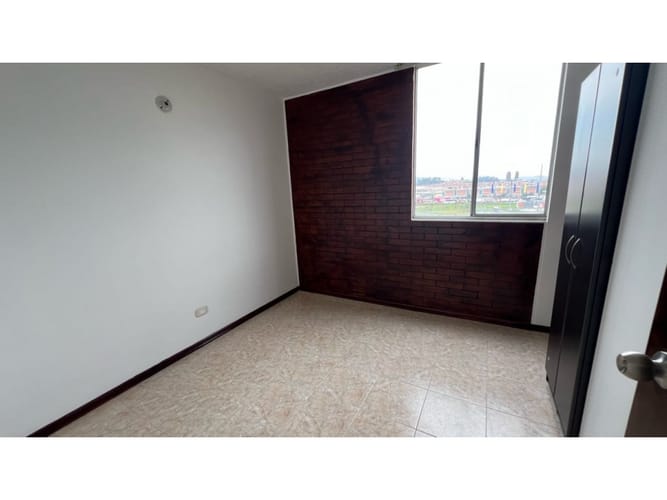 Apartamento de 3 alcobas en arriendo en La Toscana, Soacha, 50 m² · foto 11 de 24