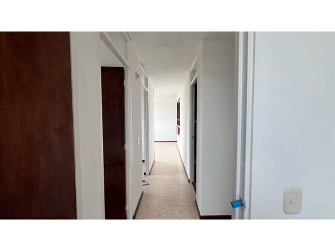 Apartamento de 3 alcobas en arriendo en La Toscana, Soacha, 50 m² · foto 23 de 24